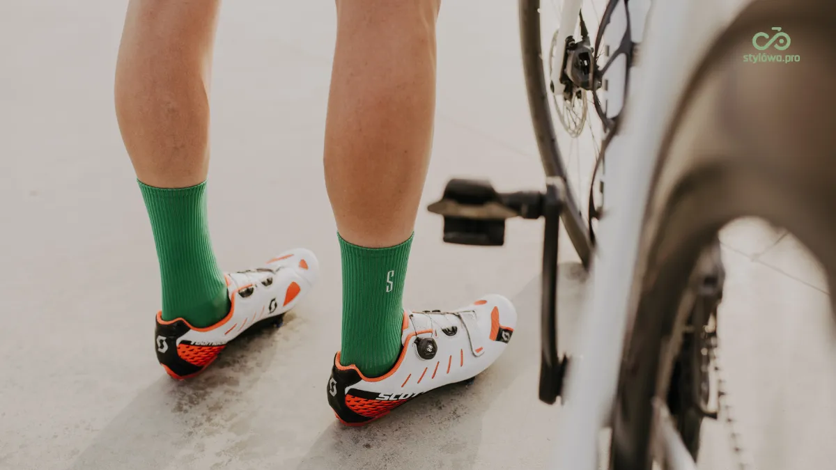 Skarpetki na rower - kolorowy dodatek do każdej stylówy kolarskiej